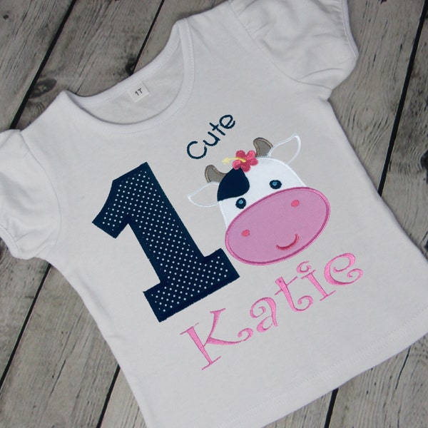 Personalised 1st Birthday Cow Girl T-shirt with Name,Cow Number Birthday Tee for Girls,Farm,Barnyard Tee for 1st, 2nd, 3rd birthday gift