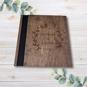 Personalisiertes Hochzeit Erinnerungsbuch, Holz gravierter Ordner, Heiratsurkunde, Hochzeits Accessoires, rustikale Hochzeit, Jubiläumsgeschenk