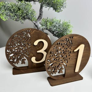 Numeri da tavolo circolari, decorazioni per matrimoni boho, numeri da tavolo rotondi, accessori per matrimoni, numeri con supporto, numeri tagliati al laser, cartello in legno per matrimoni