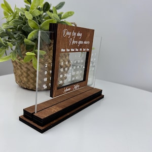 Perpetual minimalist calendar, wooden calendar, office decor design, handmade calendar, home office decor, office accessories, desk calendar