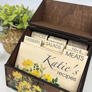 Caja de recetas y tarjetas personalizadas, caja de recetas personalizada, soporte de recetas de madera, caja de recetas de madera, almacenamiento de tarjetas de recetas, caja de recetas grabada