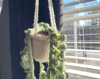 Crochet potted plant