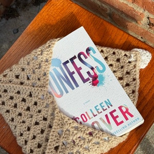 Love letter crochet book cover image 4