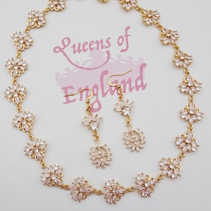 The Elizabeth Woodville set | victorianevermoreshop tudor renaissance queen England royal regal antique gift necklace earrings medieval