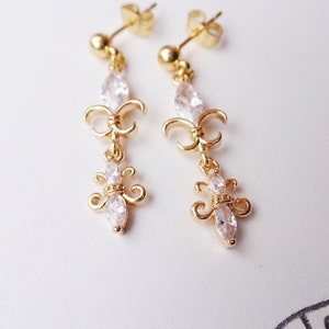 The Gloriana earrings | historical costume jewellery ruby pearl renaissance tudor victorian antique Anne Boleyn victorianevermoreshop gift