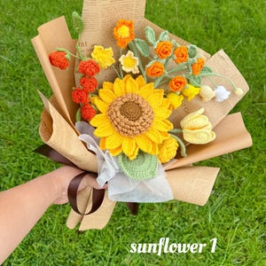 Crochet flower bouquet, hand made, personalized gift for mother, graduation,home decoration,tulip flower, crochet sunflower,finished crochet