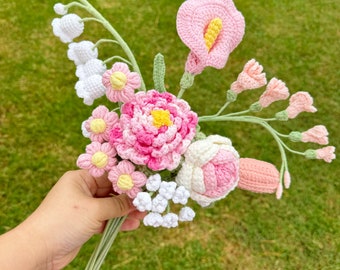 Crochet rose flower bouquet, 8 Pcs, hand made, personalized gift for girl friend, Home Decor Bouquet, Artificial tulip Flowers