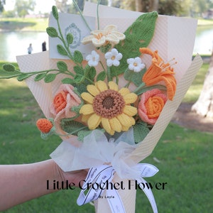 Crochet flower bouquet, hand made, personalized gift for mother, graduation,home decoration,tulip flower, crochet sunflower,finished crochet
