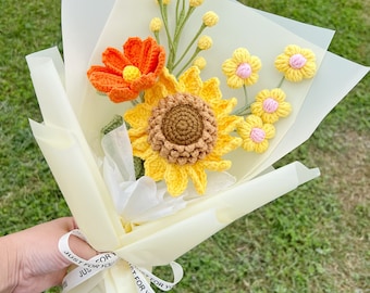 Crochet flower bouquet, hand made, personalized gift for mother, graduation,home decoration,tulip flower, crochet sunflower,finished crochet