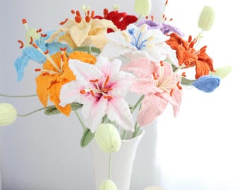 One lily with bud,crochet lily flower bouquet, stargazer lily, hand made, personalized gift for girl friend, Home Decor Bouquet, Easter Lily