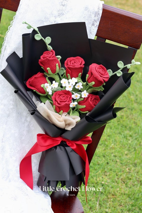 Crochet Rose Bouquet, Set of 6/9, Hand Made, Personalized Gift for