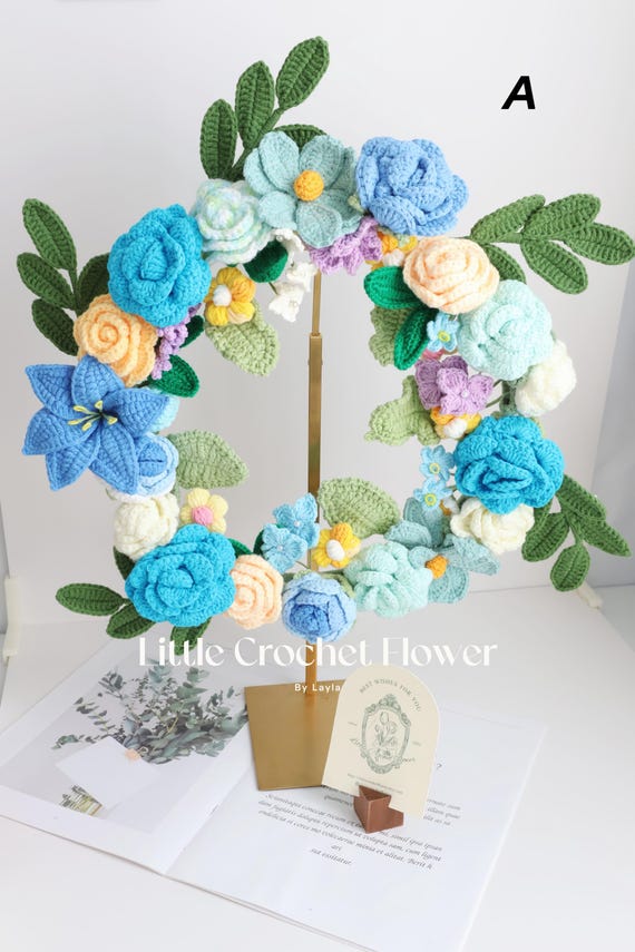かぎ針編みの春の花のリースの手作りの花のリース、母親への