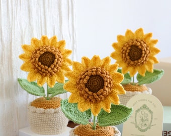 Crochet sunflower in pot, handmade personalized gift for mother, home decoration, desk decoration,  knitted sunflowers, crochet flowers,