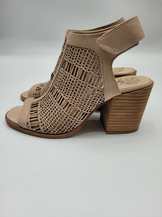 vince camuto girls sandals