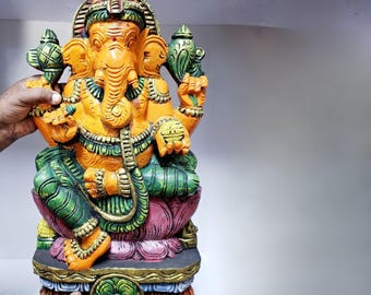 手彫りの木製ガネーシャ像：18インチのヒンドゥー寺院の装飾 - Etsy 日本