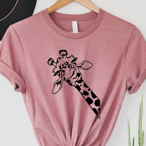 Giraffe Shirt, Sarcastic Tee, Funny Quotes Shirt, Funny Giraffe Shirt, Comic Giraffe Shirt, Funny T-shirt, Gift T-shirt