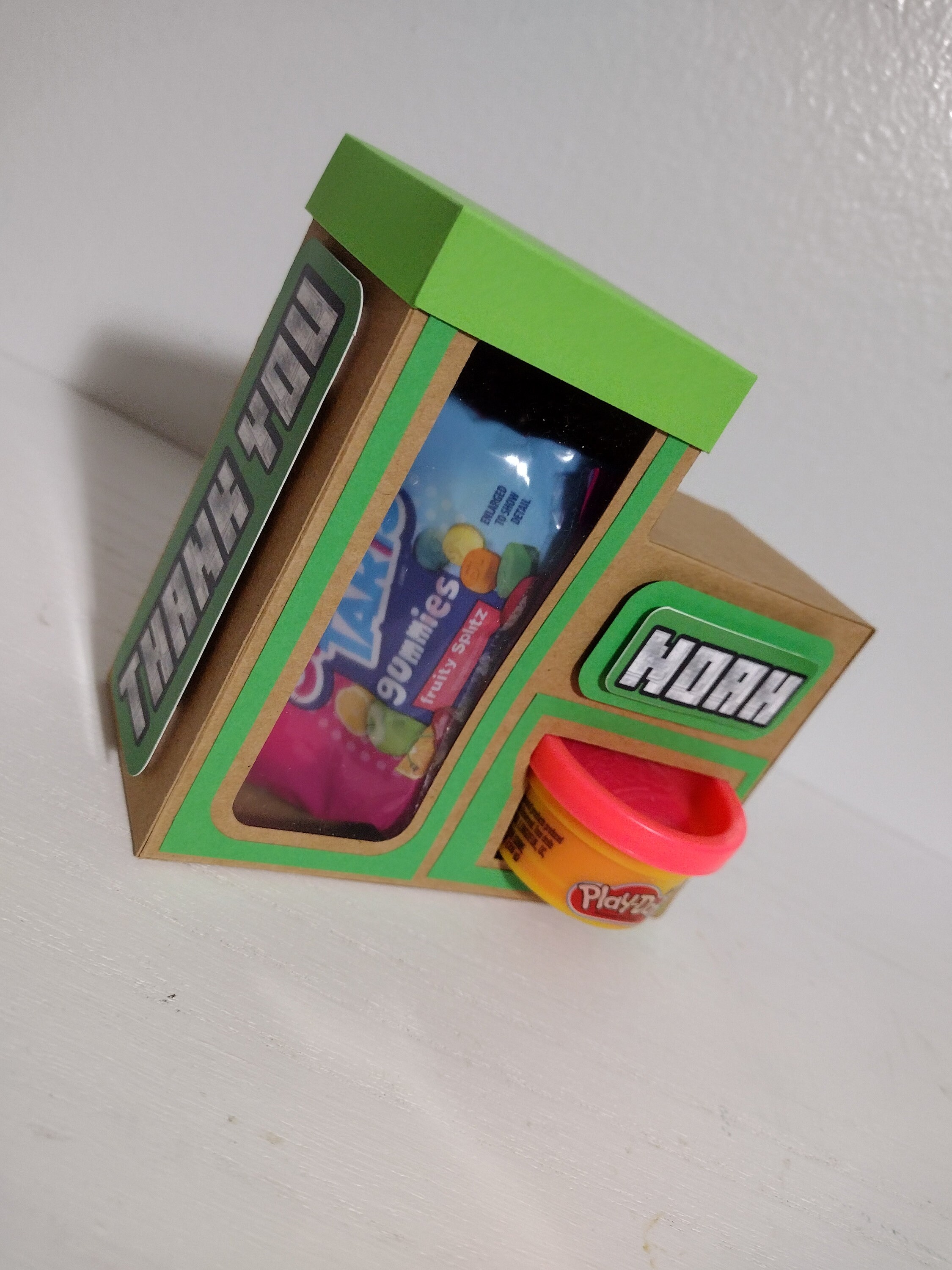 Vicky's Sweet Decor Favor Boxes