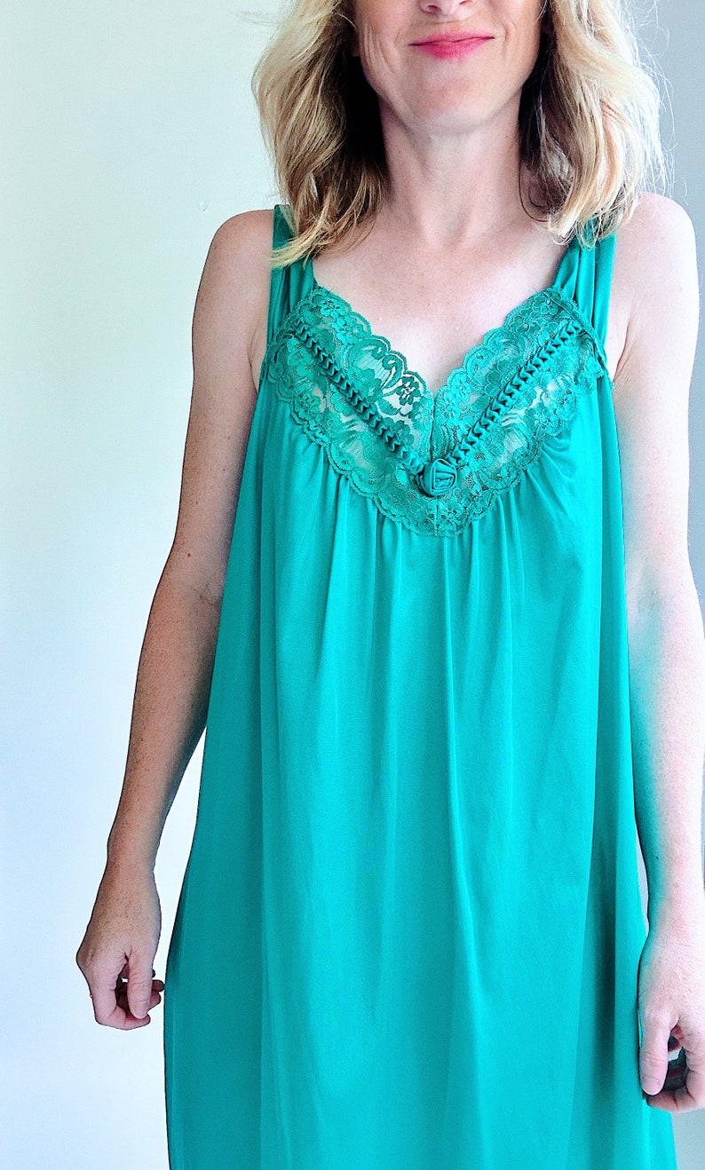 Vintage nightie silky slip lingerie emerald green long slip pajamas deadstock vintage neglige long strapless nightie sleepdress image 6