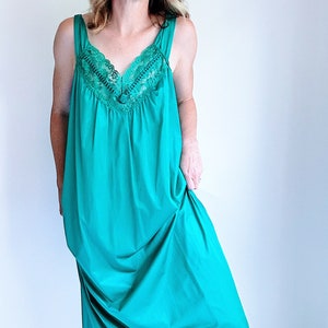 Vintage nightie silky slip lingerie emerald green long slip pajamas deadstock vintage neglige long strapless nightie sleepdress image 1