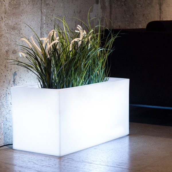 LED LUNGO MAXI Planter Pot - Indoor & Outdoor modern Flower Pot large garden decor Light Planters garden lighting unique planter