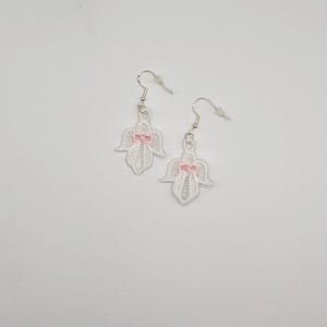 Engel Ohrringe, Spitzenengel Ohrringe, Retro Ohrringe, Blumenmädchen Ohrringe, Engel Ohrringe mit Schleife, weiße Engel Ohrringe, Spitze Geschenk für Sie