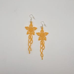 Florale Spitze Ohrringe: Gestickter Boho Schmuck