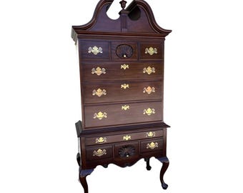 Henkel-Harris Mahogany Highboy Chest: Vintage Flame Finial, Cabriole Legs