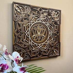 Lotus flower mandala made of wood/multilayer/layered/wooden picture