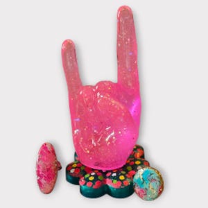 ROCK On Finger OZZY OSBOURNE Resin Jewelry tray in Pink