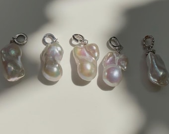 Baroque Freshwater Pearl Pendant: Unique Natural Shape