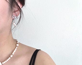 Gold & Pearl Earrings: Elegant Wedding Party Jewelry