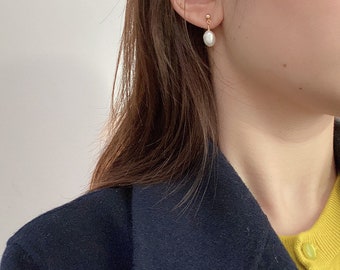 Golden round beans with natural freshwater pearls, pearl earring, wedding jewelry, wedding earrings