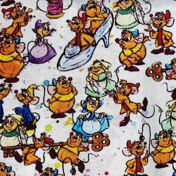 Disney Cinderella Mice Fabric 100% Cotton Fabric Fat Quarter Tumbler Cut Princess Cinderella Mice Sewing Collage Suzy, Gus, Jaq Perla