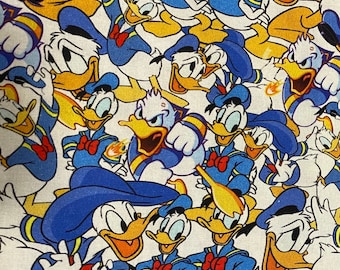 Tela del Pato Donald de Disney, 100 % algodón, cuartos de grasa, octavos de grasa, cortes para vaso, collage de Donald, Donald enojado