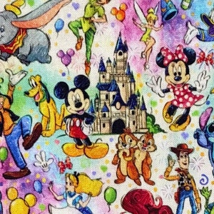 Disney Character Fabric 100% Cotton Fabric Fat Quarter Eighths Tumbler Cut Cinderella Castle Minnie Mouse Stitch Buzz Mickey Goofy chip Dale
