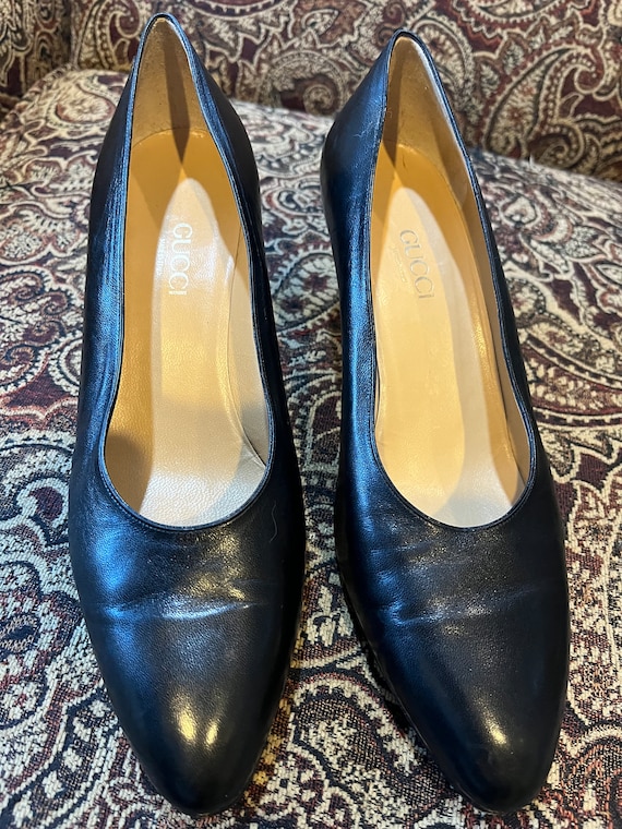 Gucci Women’s size 39 1/2 (Euro) US size 9 - image 1