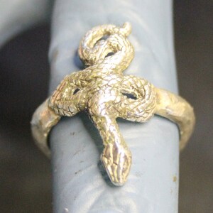 Sterling Silver small Snake fantasy ring for the ladies