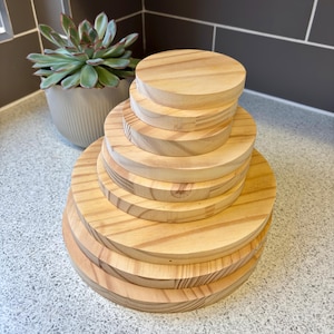 Reclaimed Pine Wood Circles: Rustic Craft Blanks, Upcycled Discs