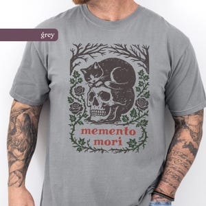 Memento Mori Linocut Style T-Shirt | Cat Skull Comfort Colors Philosophy Tee Grey
