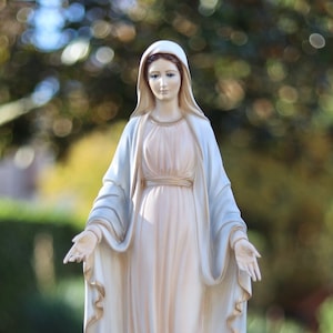 Our Lady of Grace marble statue, Our Lady outdoor statue, Virgin Mary statue hand painted, Medjugorje statue, Virgin Mary 20 inch statue
