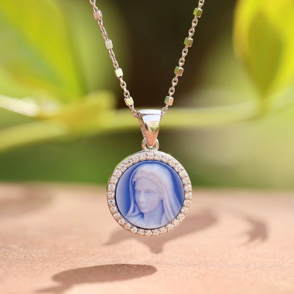 Medalla Reina de la Paz en miniatura, medalla Medjugorje, colgante de plata de ley 925, colgante estilo cameo Virgen María, colgante para mujer católica