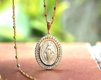 Dainty Miraculous Medal, Sterling Silver 925 Miraculous Medal, clear cubic zirconium miraculous medal pendant,minimalist pendant for teenage