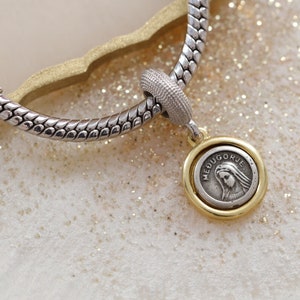 Charm Notre-Dame de Medjugorje en argent sterling : pendentif bracelet catholique vintage