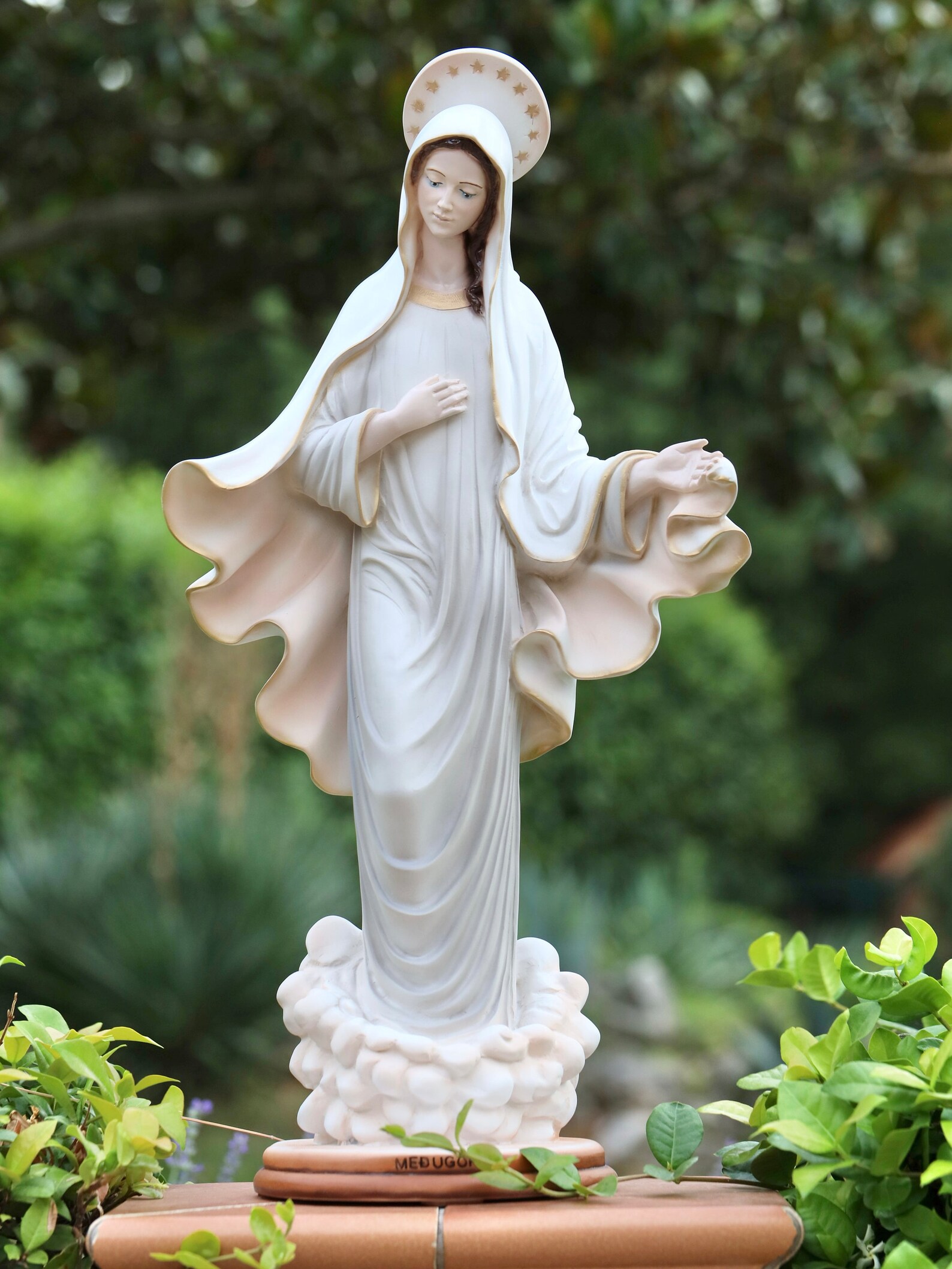Medjugorje Statue Queen of Peace Statue Garden Statue of Our Etsy