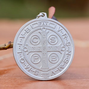 Large St Benedict medal, sterling silver 925 , protection medal for man of Father Benedict, St Benedict pendant for man, Holy Cross medal,