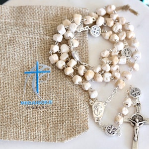Pulsera de rosario de cristal católico para mujer con crucifijo y medalla,  pulsera elástica ajustable con cuentas de rosarios religiosos