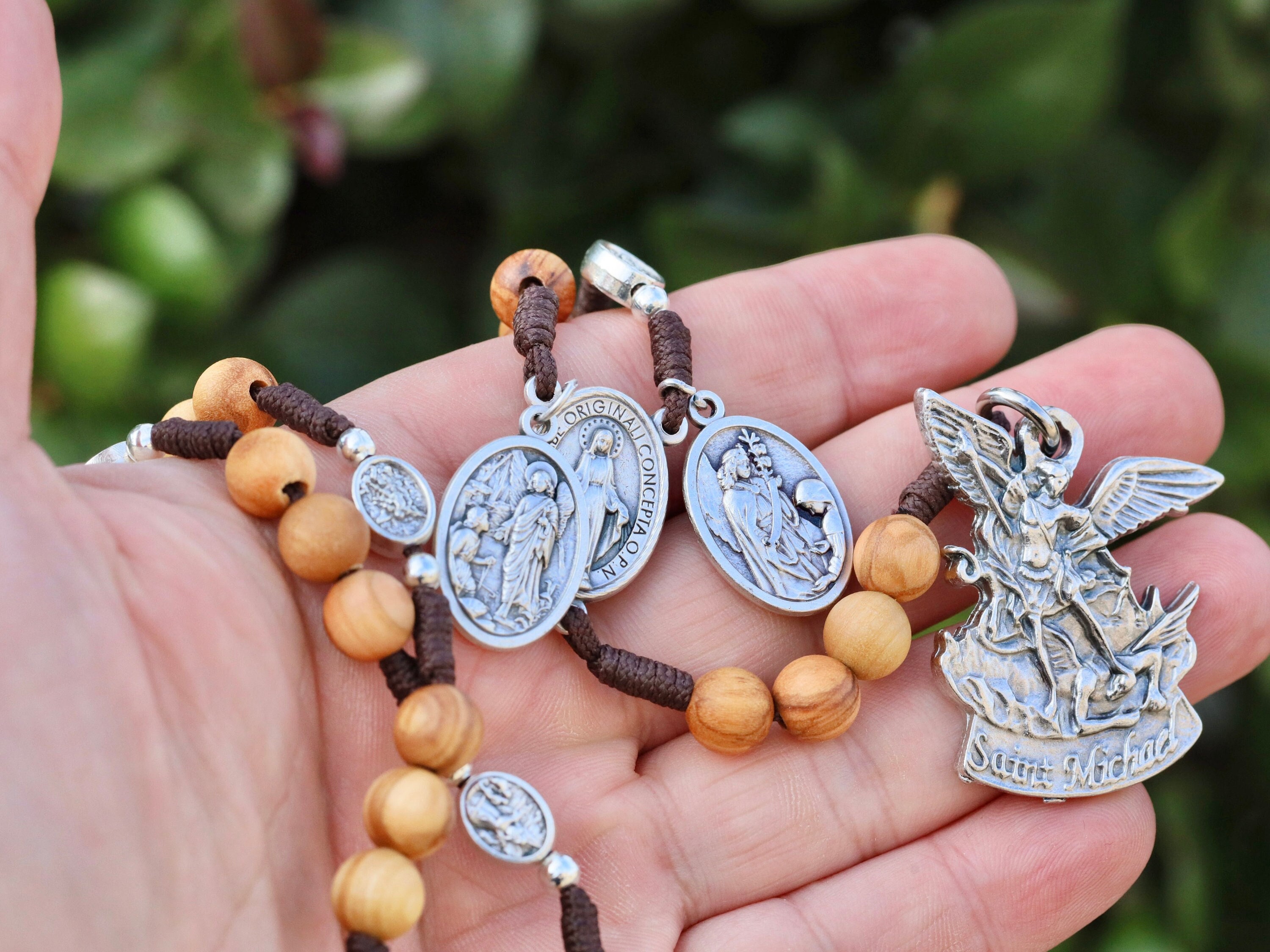 ラパフェ　リボン　ブレスレット St Michael Rosary: Olive Wood Angelic Chaplet With Archangel