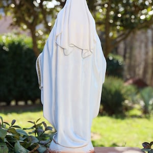 Solid Marble Powder Our Lady of Grace Statue, 40 Cm Virgin Mary Statue ...