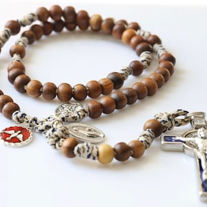 Wooden rosary beads, paracord wooden rosary, Saint Benedict cross rosary beads,Holy Spirit, Miraculous Medal, St Michael, warrior rosary