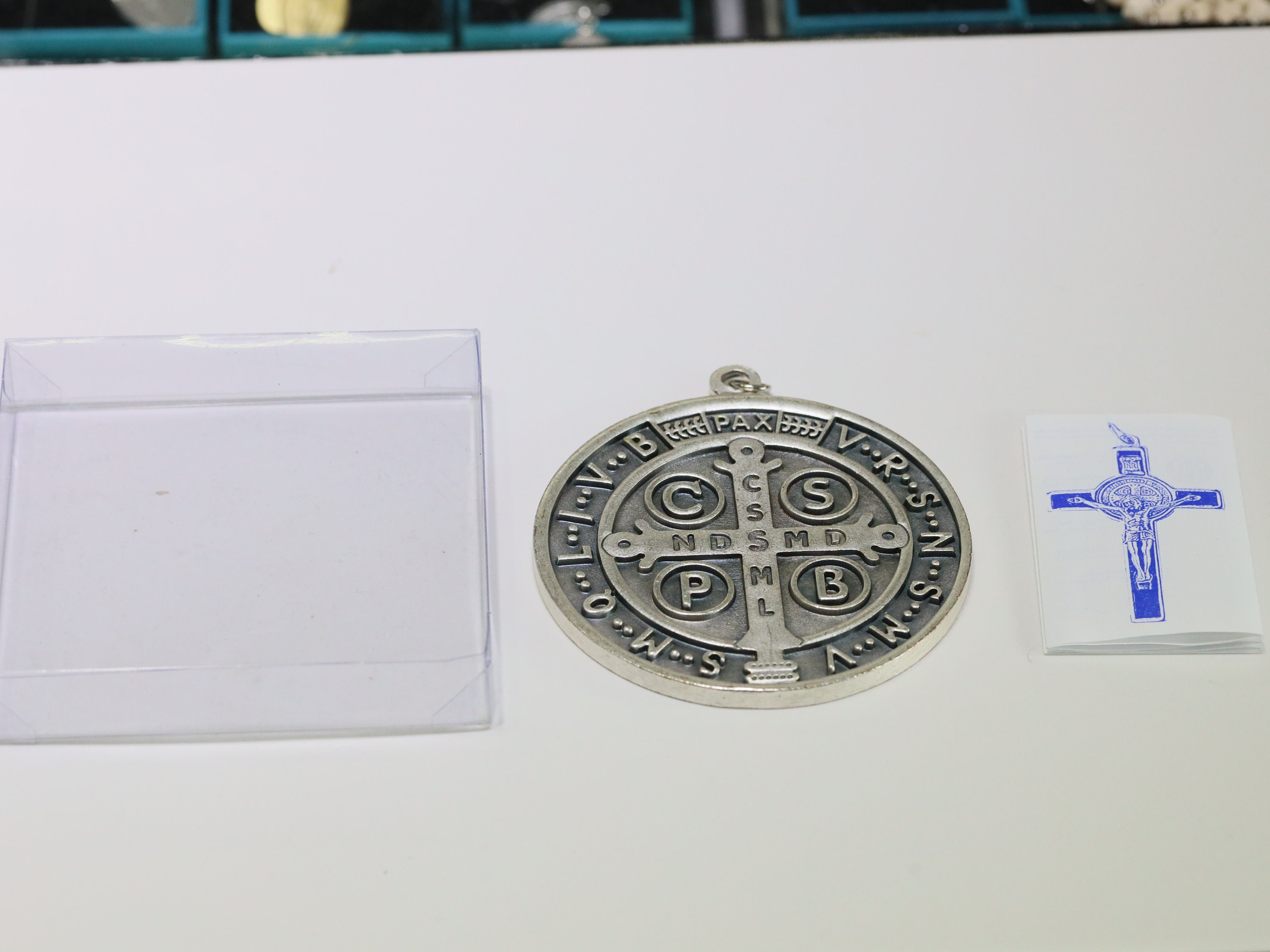 St Benedict Medals For Door With Saint Benedict Prayer Cards Home Protection,House Blessing Catholic Gift Set For New Home Door Hanger Decor,Medalla